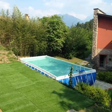 Sleeps 10 Pool * Menaggio