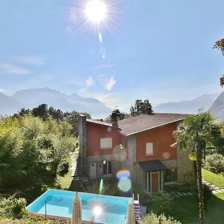 Sleeps 10 Pool